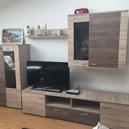 Nesrine * بيهاتش