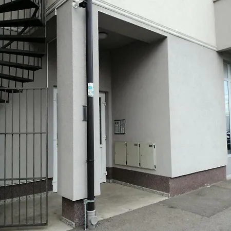 Nesrine Apartamento *