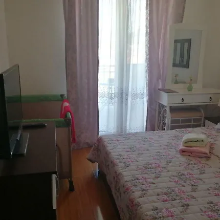 Nesrine Apartment *